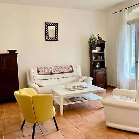 Le Cocon Hyérois 100m2 - Wifi&garage Appartement