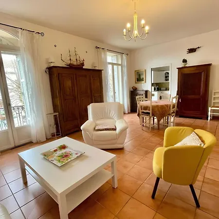 Appartement Le Cocon Hyérois 100m2 - Wifi&garage Hyères